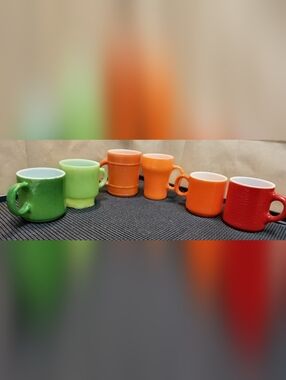 Anchor Hocking Bright Orange Ceramic Mug Pair